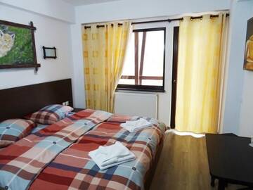 Фото номера Двухместный номер с 1 кроватью и балконом Гостевой дом Complex Vila Balea г. Cumpăna 2
